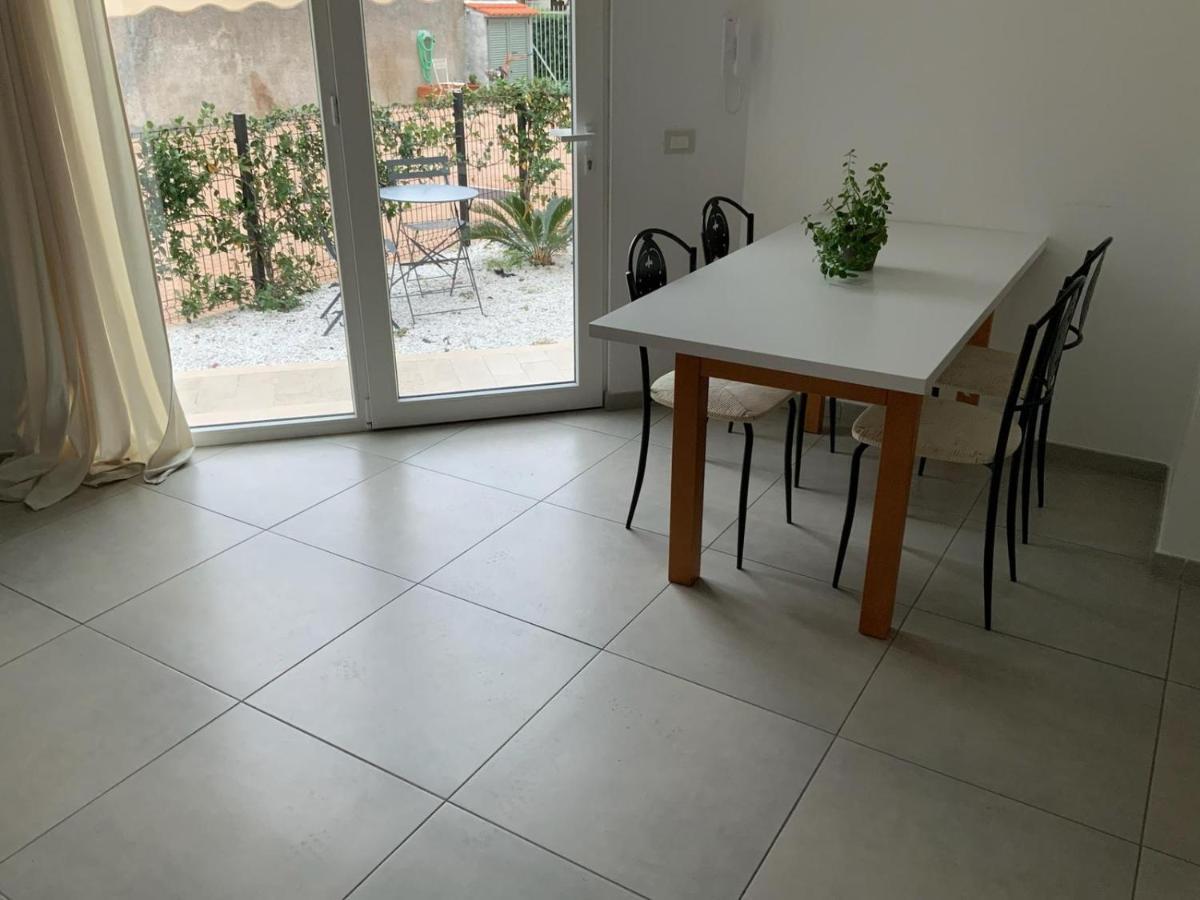 Casa Vacanze Romeo Pietra Ligure Exterior photo