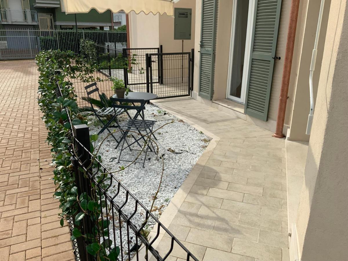 Casa Vacanze Romeo Pietra Ligure Exterior photo